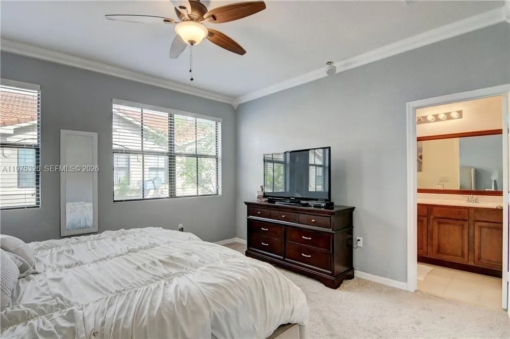1071 NW 33rd Ct Pompano Beach, FL 33064