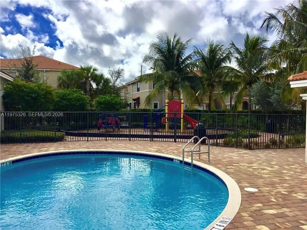 1071 NW 33rd Ct Pompano Beach, FL 33064