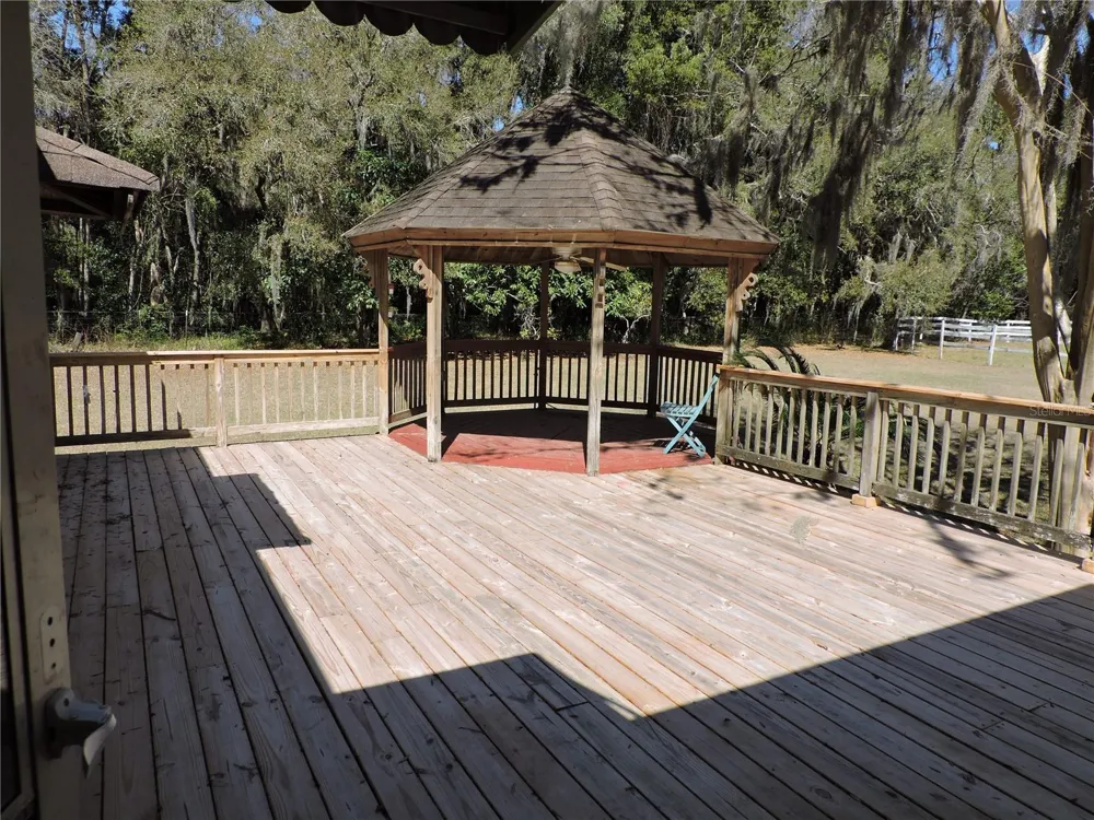 148 DENVER ROAD Crescent City, FL 32112
