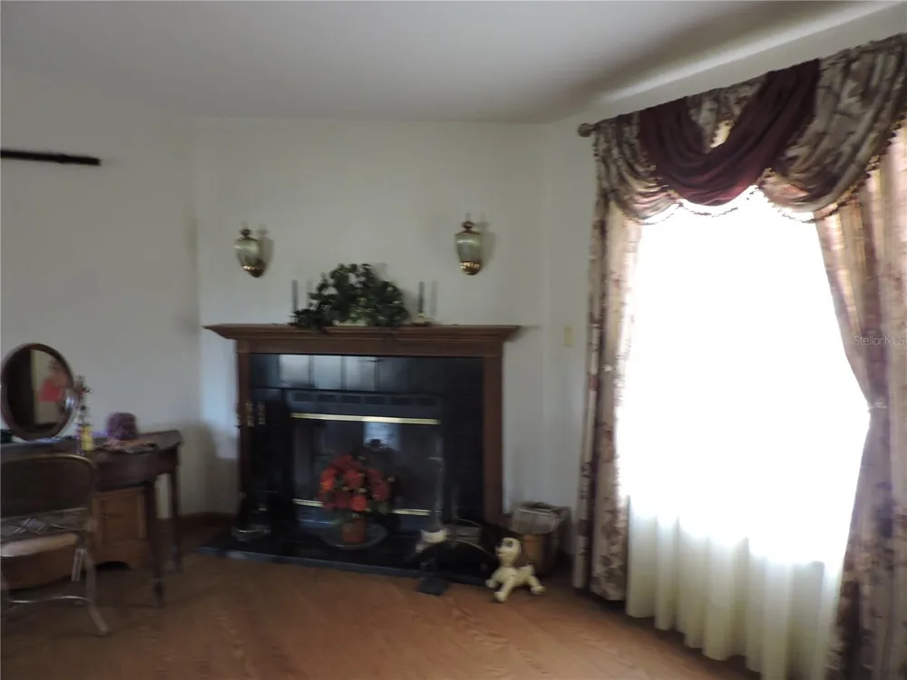 148 DENVER ROAD Crescent City, FL 32112