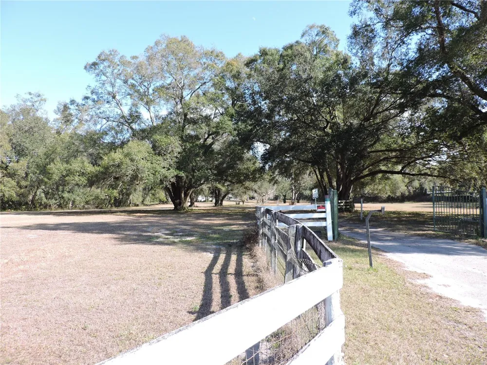 148 DENVER ROAD Crescent City, FL 32112