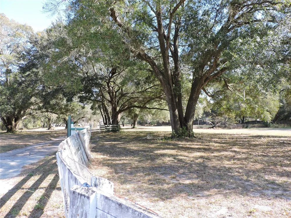 148 DENVER ROAD Crescent City, FL 32112