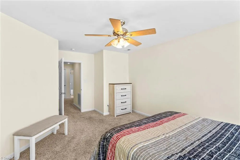 219 19th Avenue SE Hickory, NC 28602