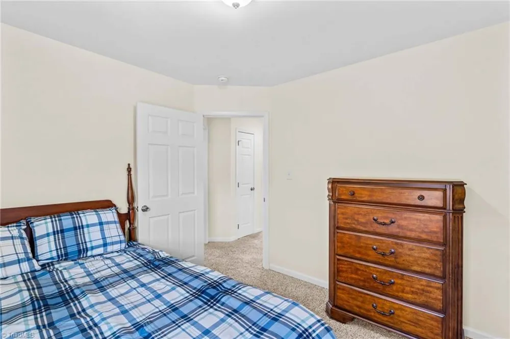 219 19th Avenue SE Hickory, NC 28602