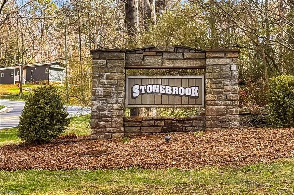 219 19th Avenue SE Hickory, NC 28602