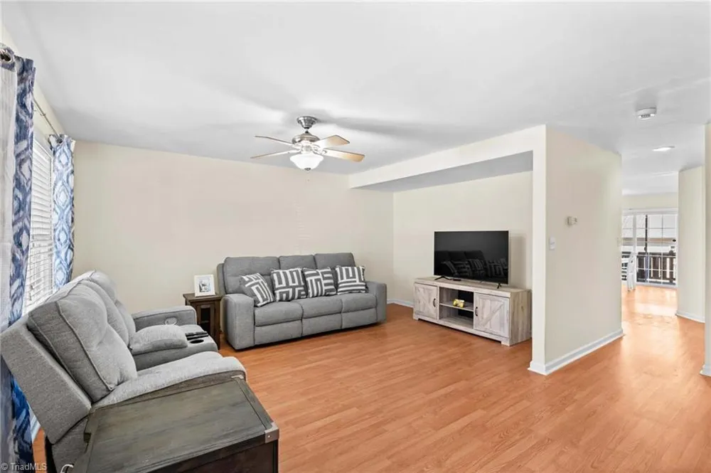 219 19th Avenue SE Hickory, NC 28602