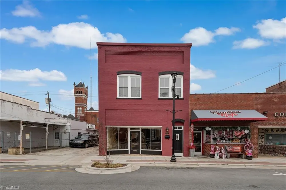226 Settle Street Reidsville, NC 27320