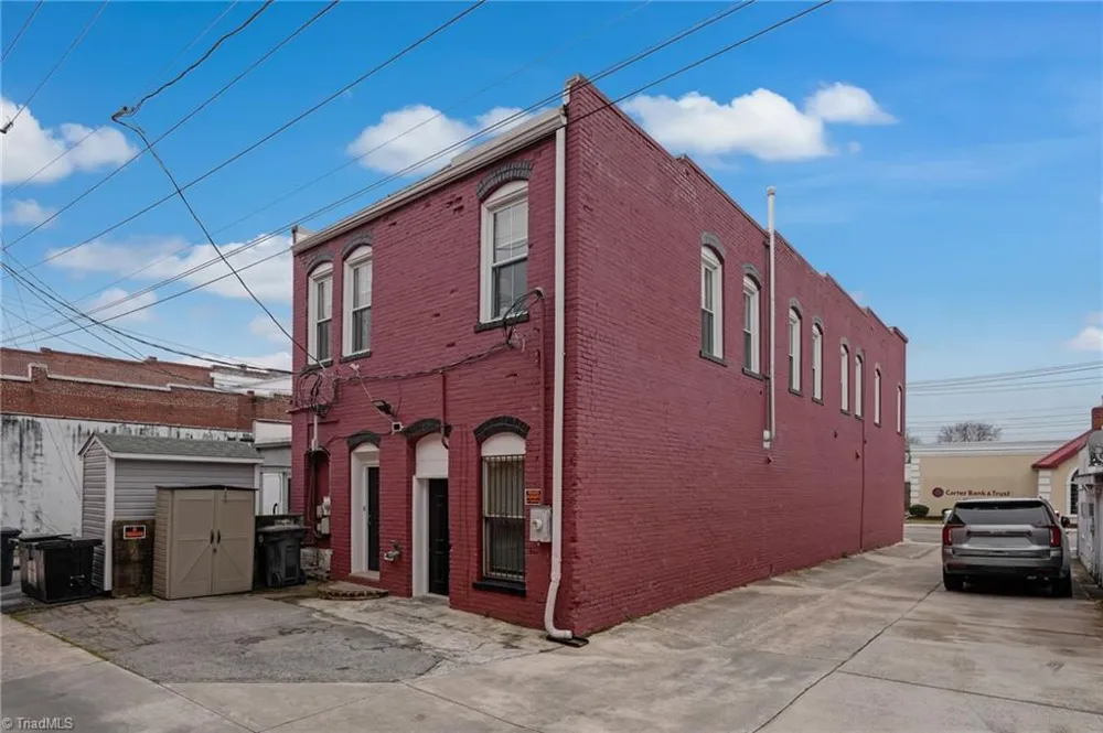 226 Settle Street Reidsville, NC 27320