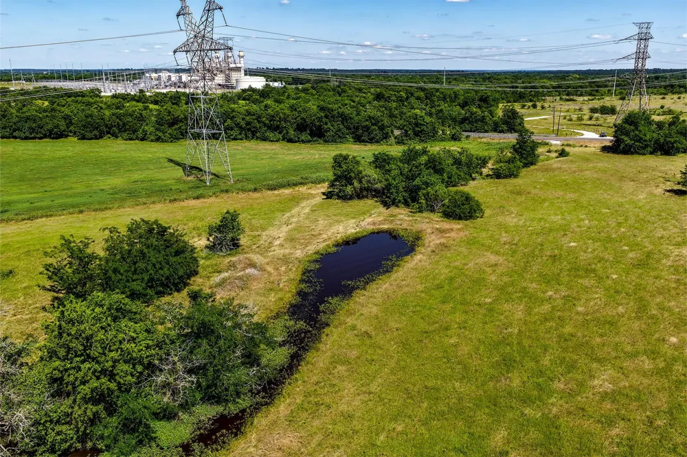 60 Hwy 30 W Shiro, TX 77876