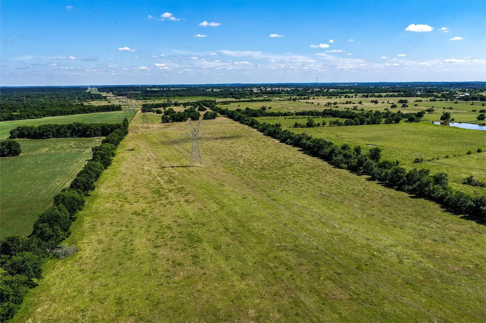 60 Hwy 30 W Shiro, TX 77876