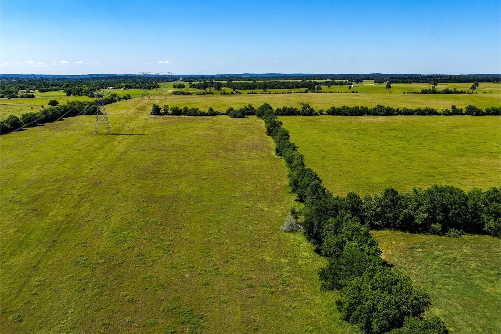 60 Hwy 30 W Shiro, TX 77876