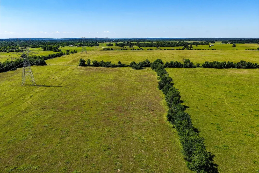 60 Hwy 30 W Shiro, TX 77876