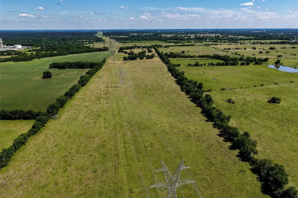 60 Hwy 30 W Shiro, TX 77876