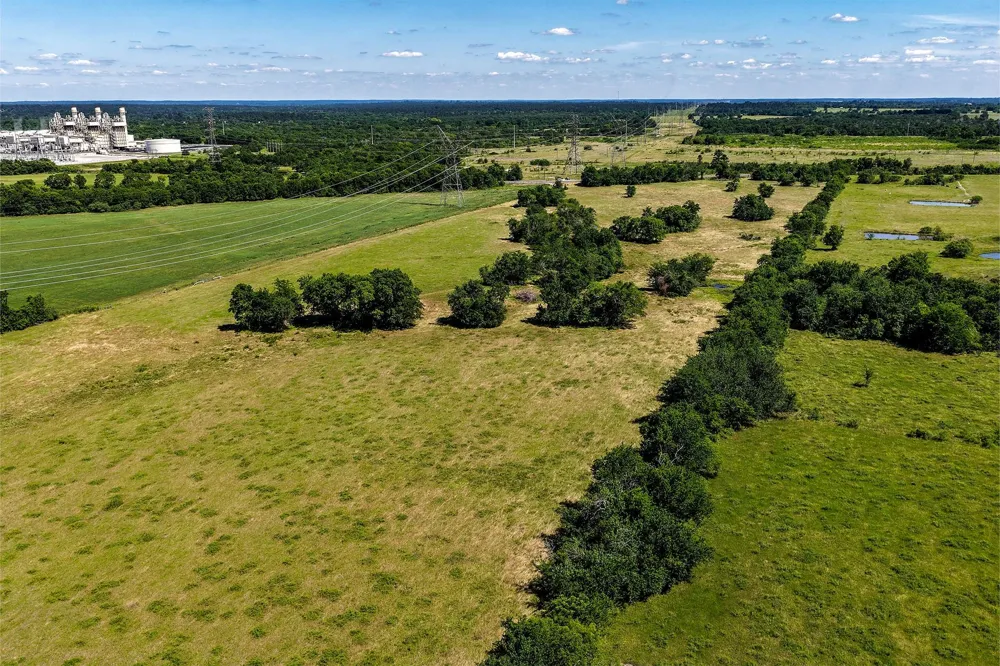 60 Hwy 30 W Shiro, TX 77876