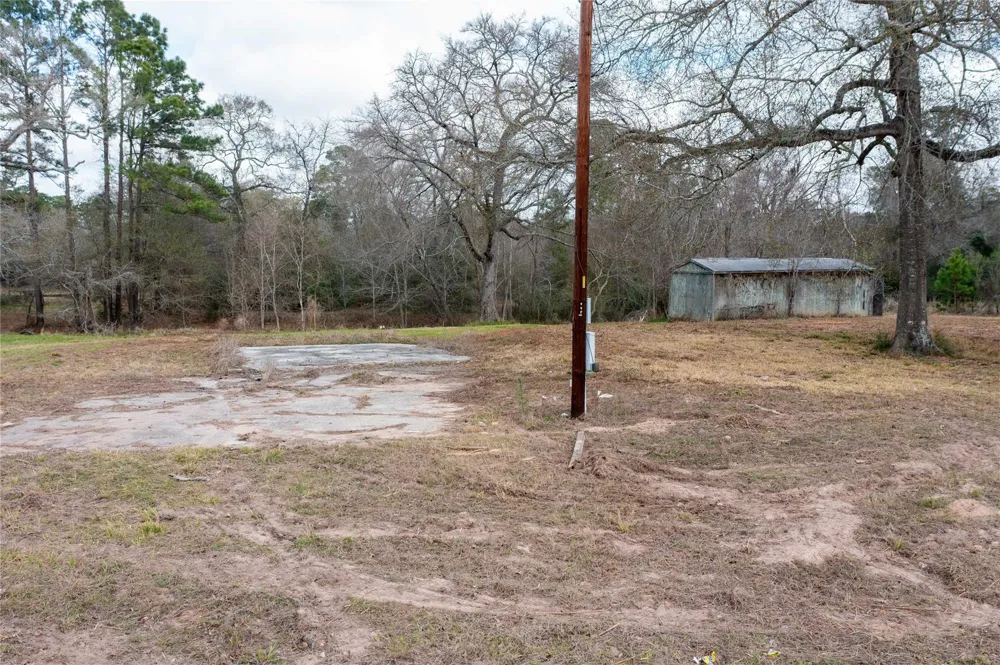 25642 Deer Trail Hockley, TX 77447