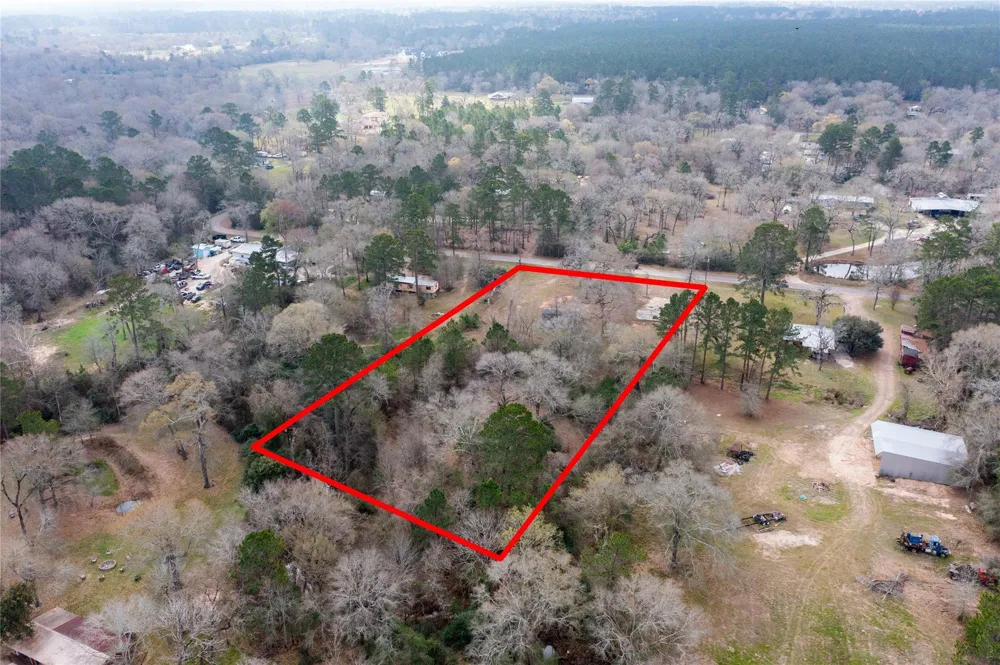 25642 Deer Trail Hockley, TX 77447