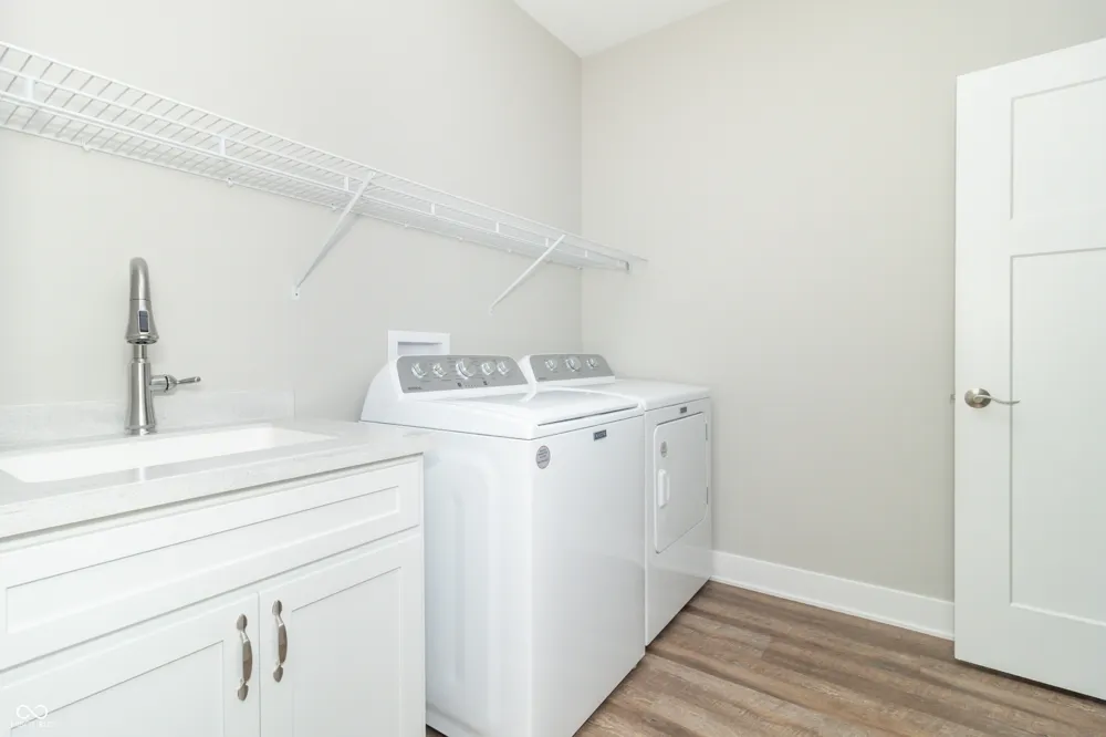 307 Blue River Drive Knightstown, IN 46148