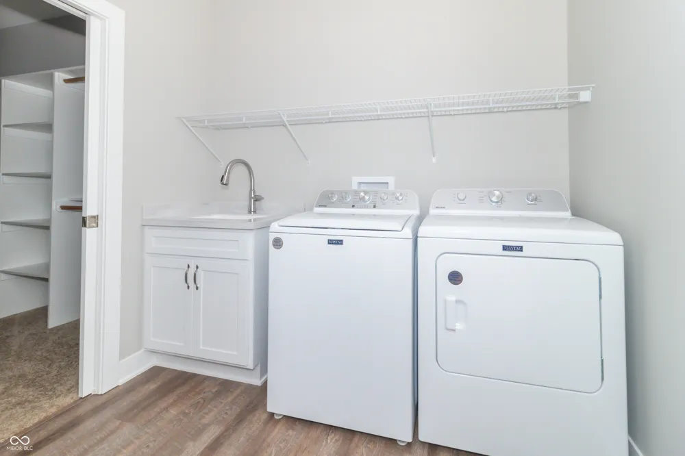 307 Blue River Drive Knightstown, IN 46148