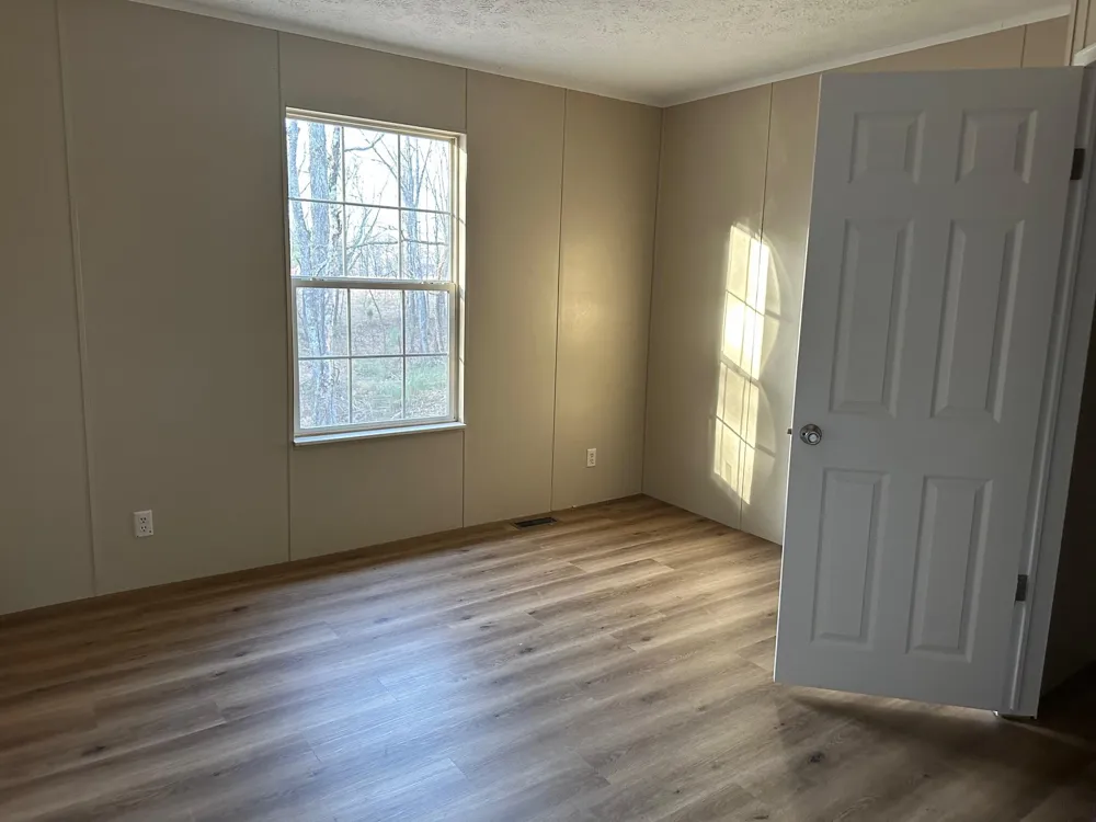 1285 Dyer Road Evensville, TN 37332