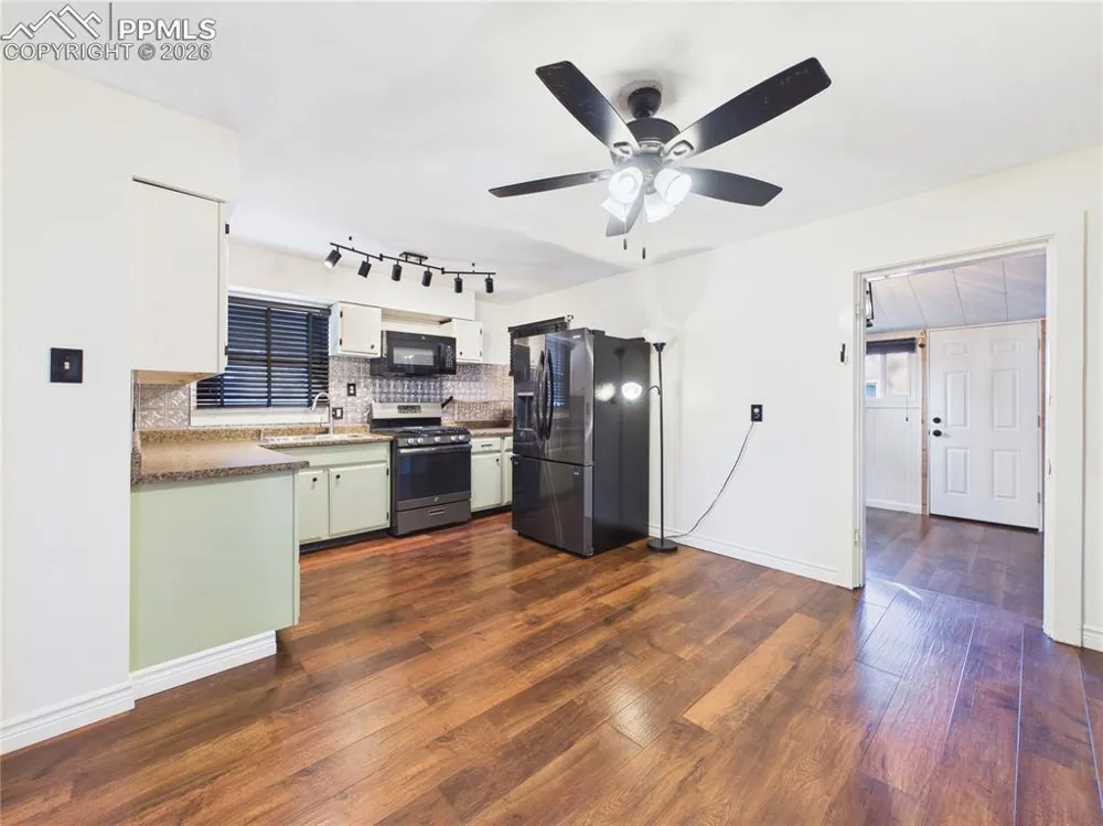 1627 Berkley Avenue Pueblo, CO 81004