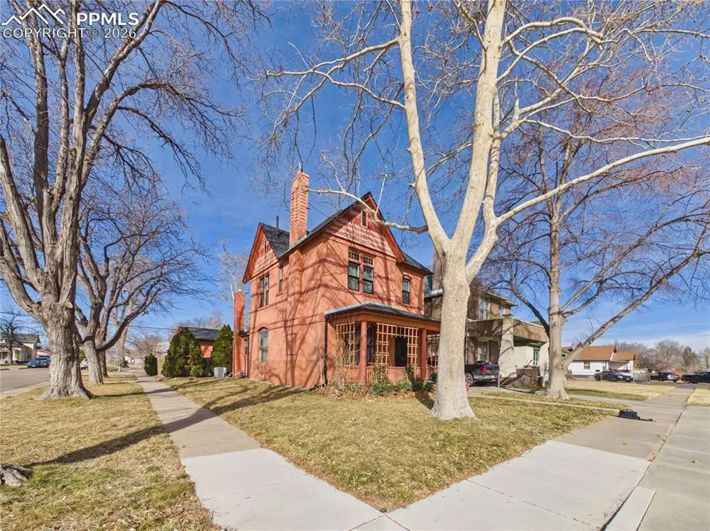 1627 Berkley Avenue Pueblo, CO 81004