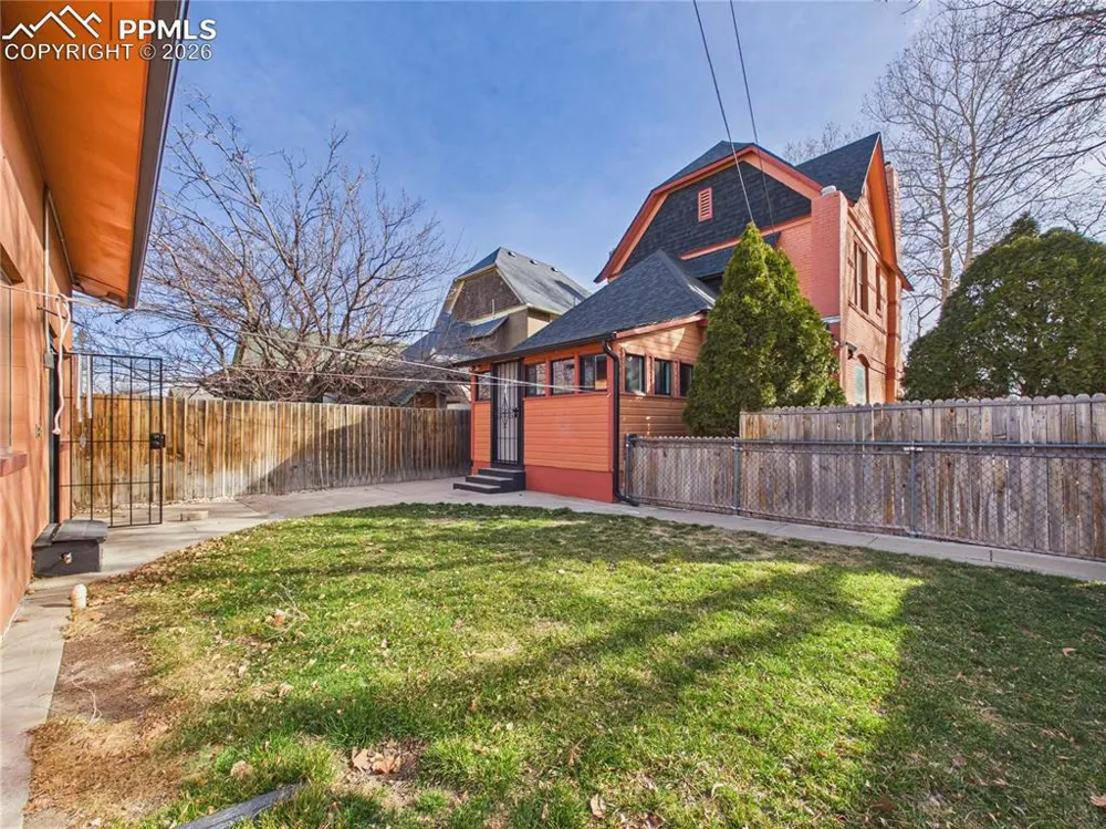 1627 Berkley Avenue Pueblo, CO 81004