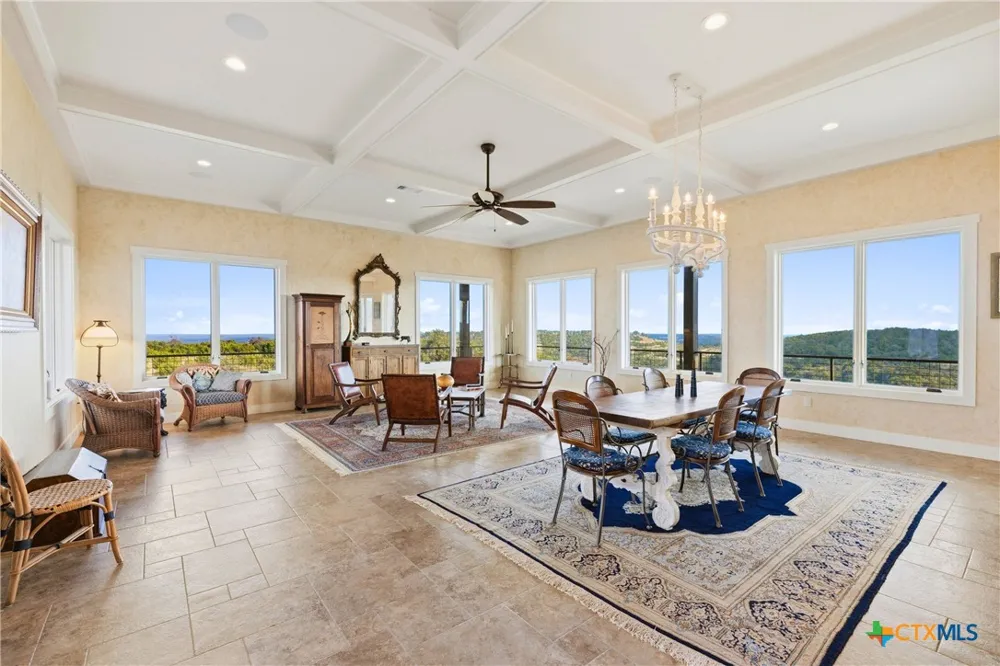 1600 Brushy Ridge Trail Blanco, TX 78606