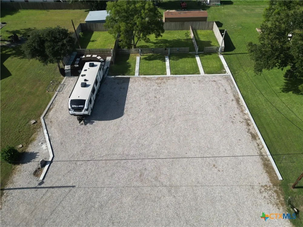 507 E Plasuela Street Refugio, TX 78377