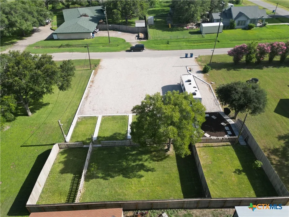 507 E Plasuela Street Refugio, TX 78377