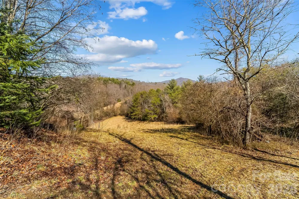 350 Sandy Bottom Road Marshall, NC 28753
