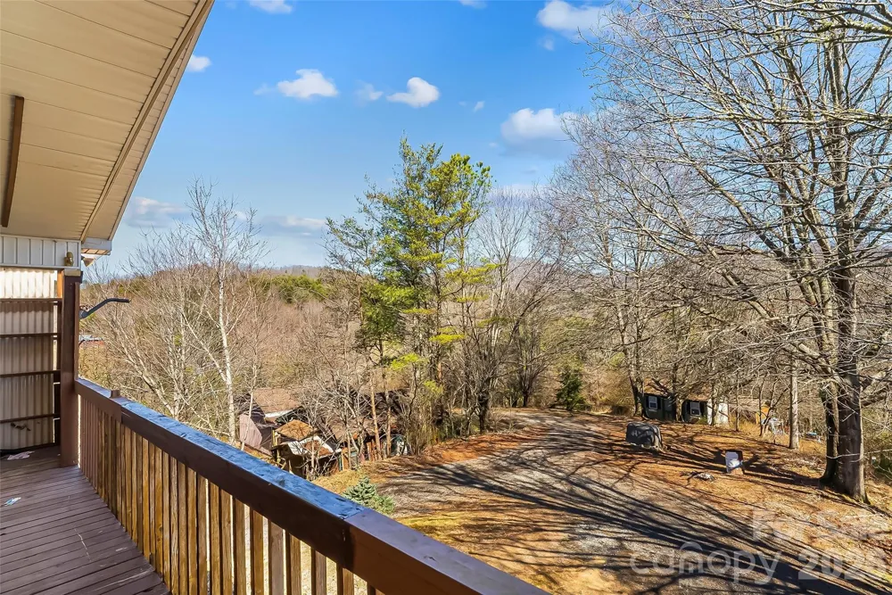 350 Sandy Bottom Road Marshall, NC 28753