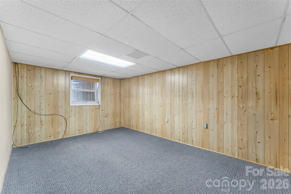 350 Sandy Bottom Road Marshall, NC 28753