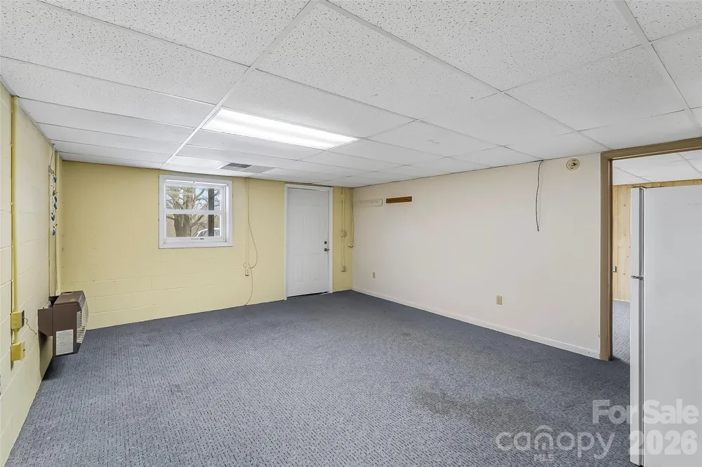 350 Sandy Bottom Road Marshall, NC 28753