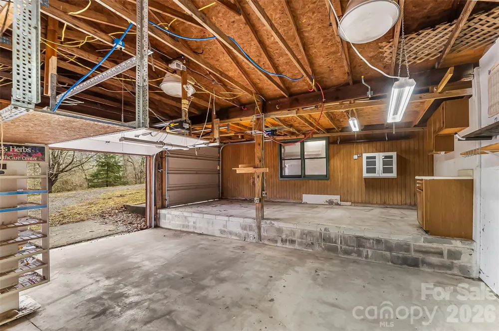 350 Sandy Bottom Road Marshall, NC 28753