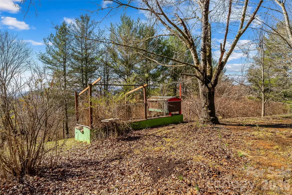 350 Sandy Bottom Road Marshall, NC 28753