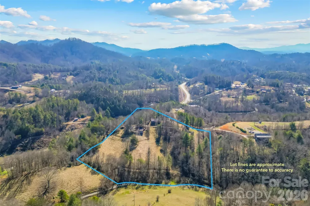 350 Sandy Bottom Road Marshall, NC 28753