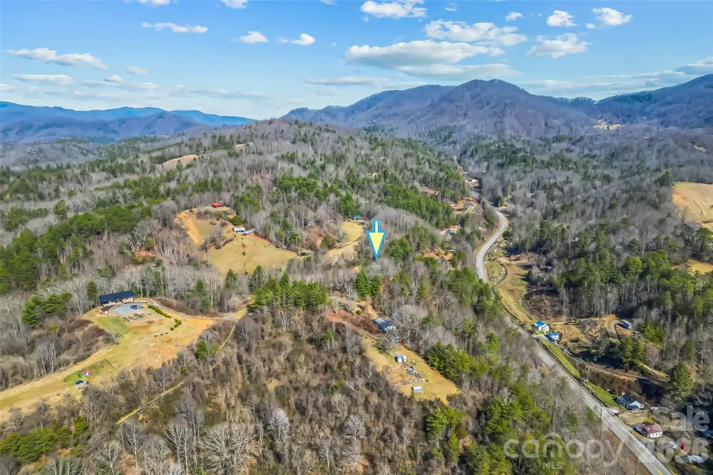 350 Sandy Bottom Road Marshall, NC 28753