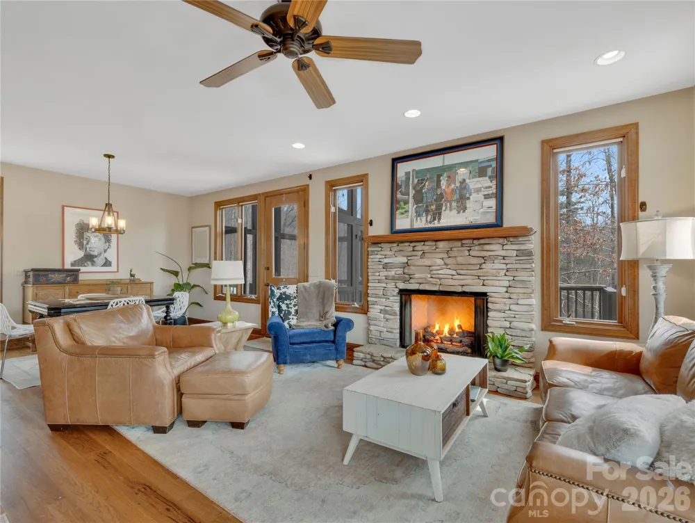 184 Deep Woods Lane Saluda, NC 28773