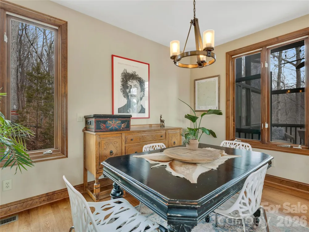 184 Deep Woods Lane Saluda, NC 28773