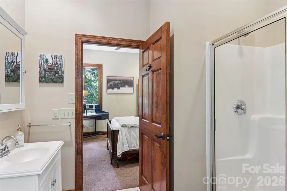 184 Deep Woods Lane Saluda, NC 28773