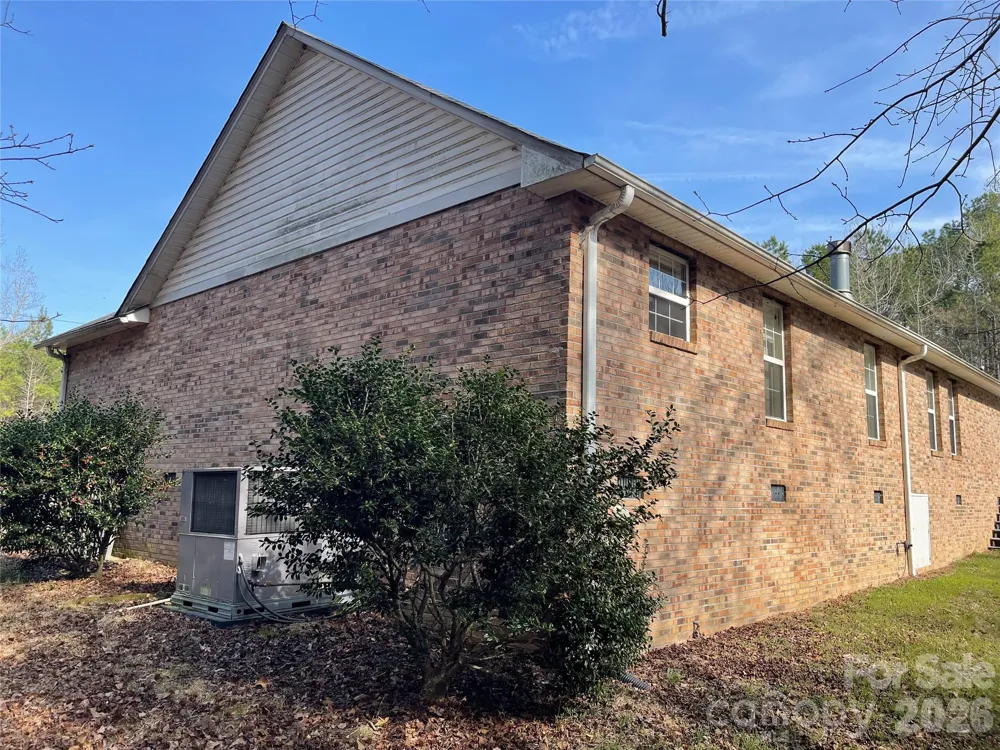 3271 Ebenezer Church Road Camden, SC 29020