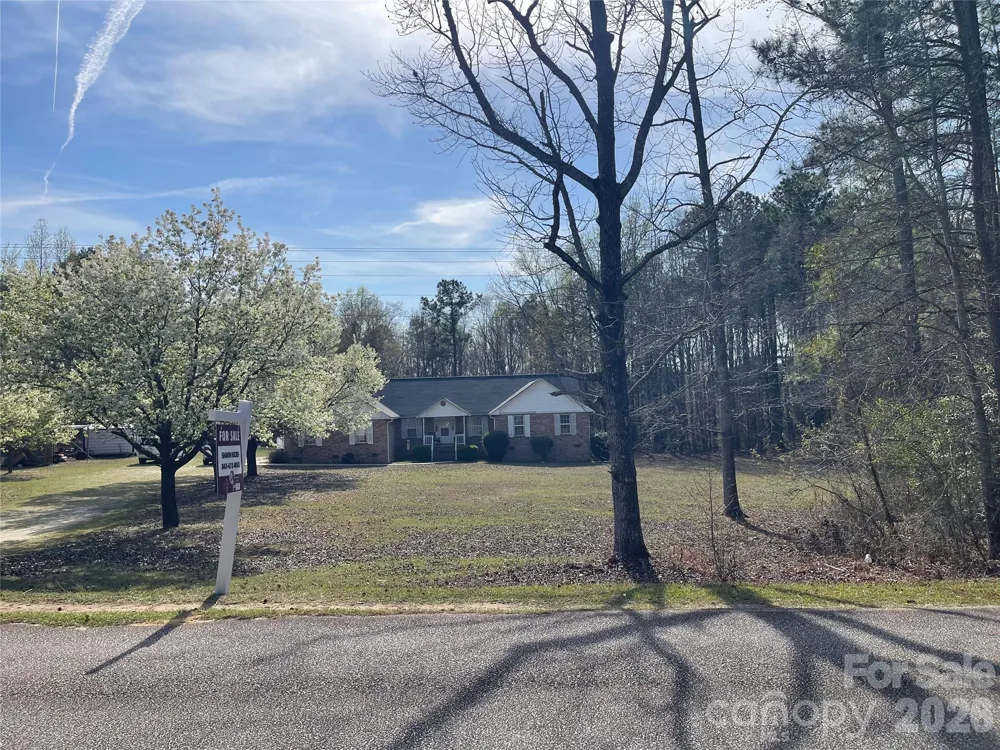 3271 Ebenezer Church Road Camden, SC 29020