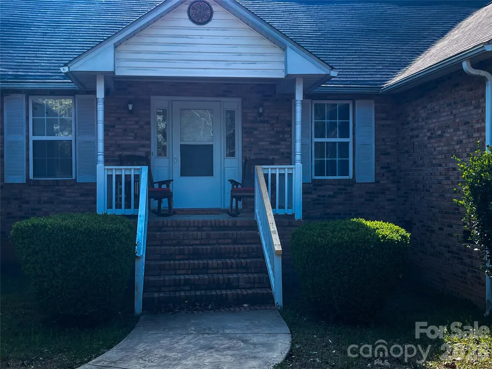 3271 Ebenezer Church Road Camden, SC 29020