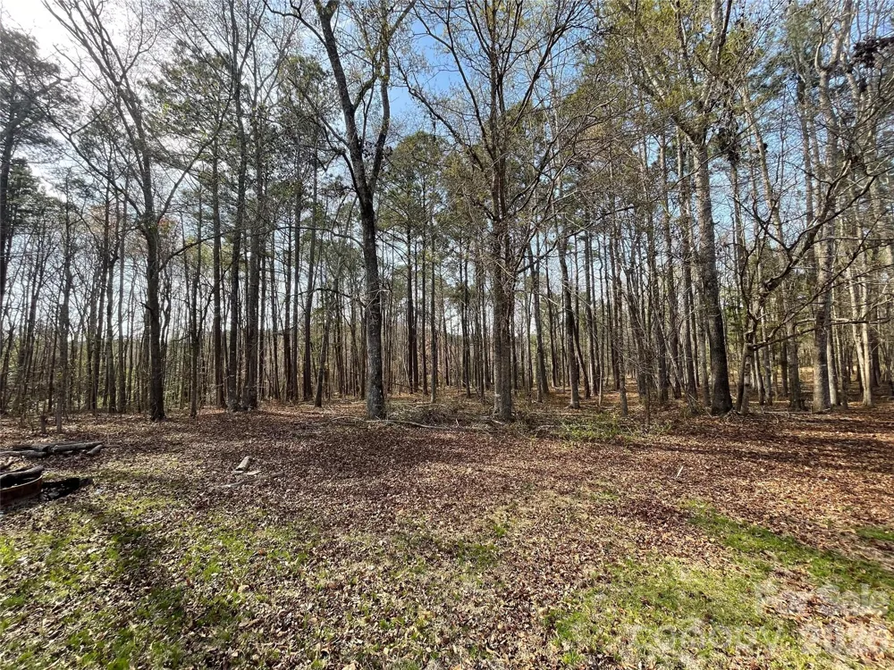 3271 Ebenezer Church Road Camden, SC 29020