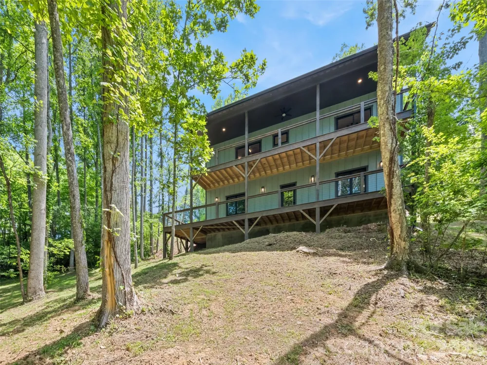 288 Ironwood Drive Clyde, NC 28721