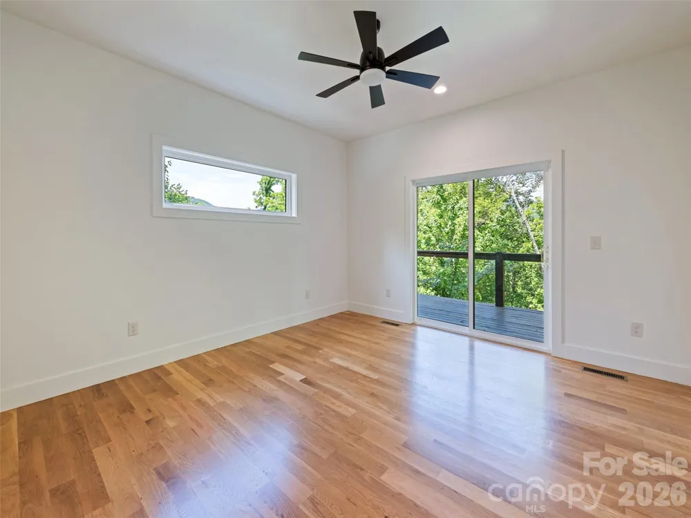 288 Ironwood Drive Clyde, NC 28721