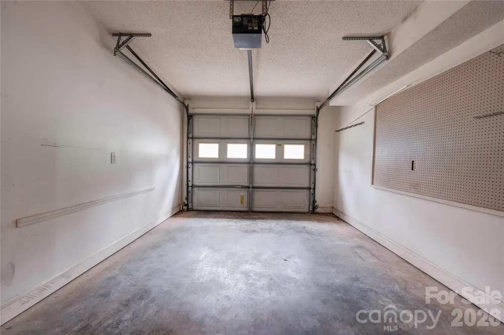174 Columns Circle Shelby, NC 28150