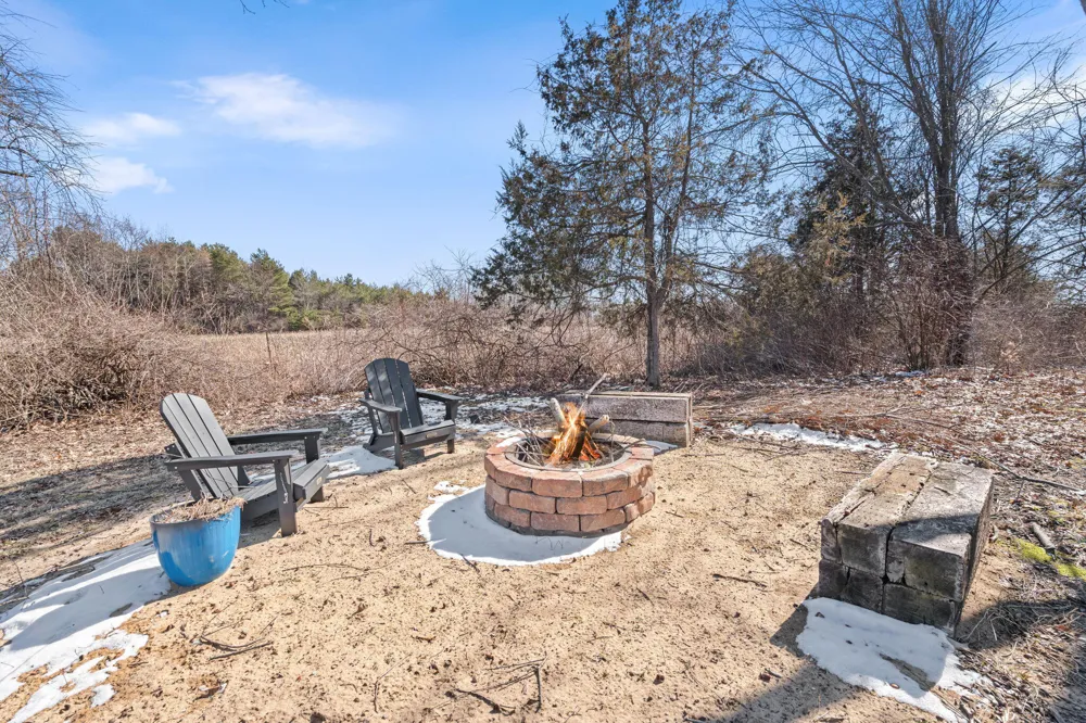 6364 126th Avenue Saugatuck Township, MI 49408