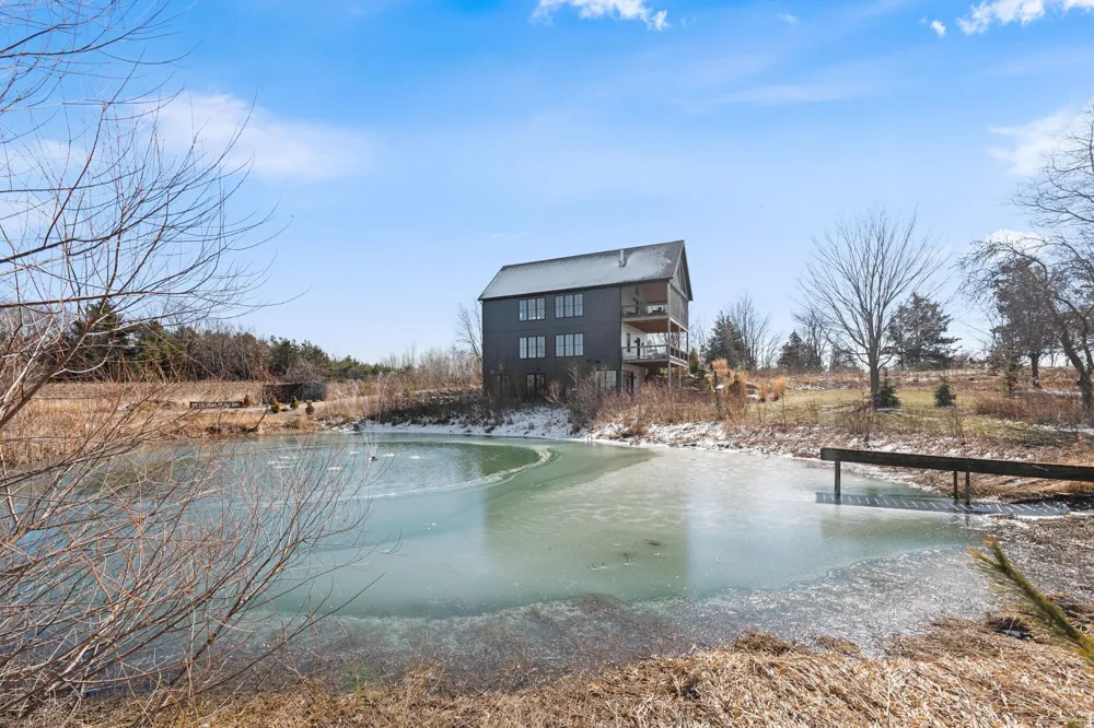 6364 126th Avenue Saugatuck Township, MI 49408