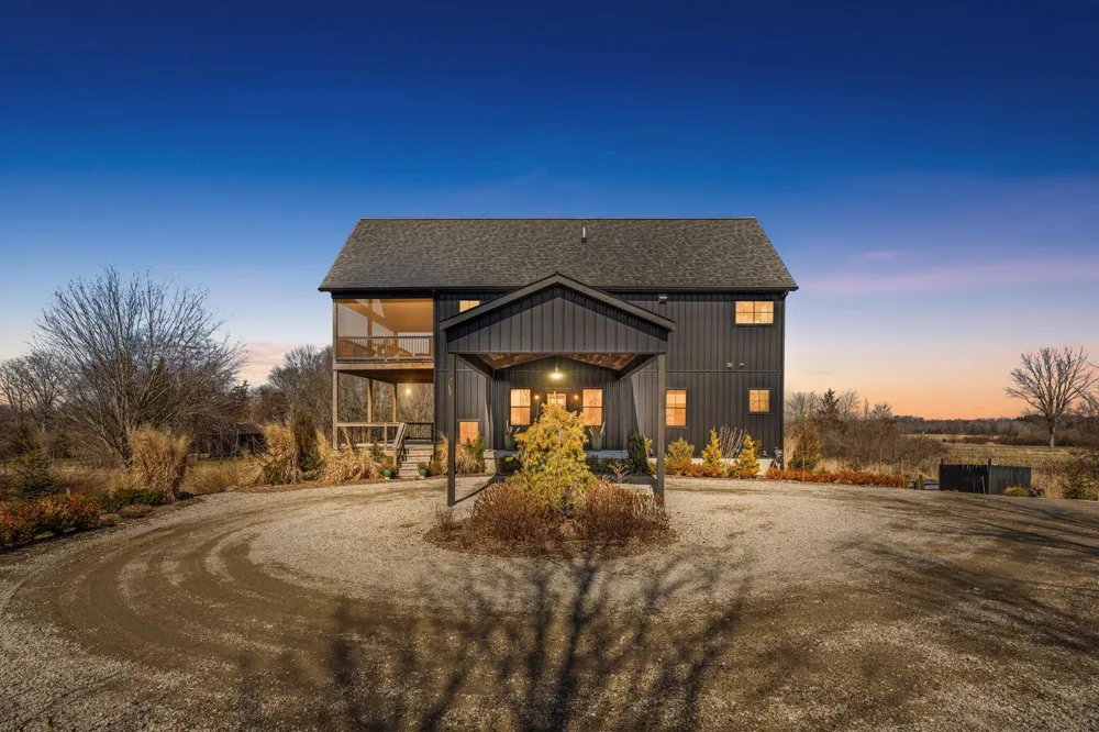 6364 126th Avenue Saugatuck Township, MI 49408